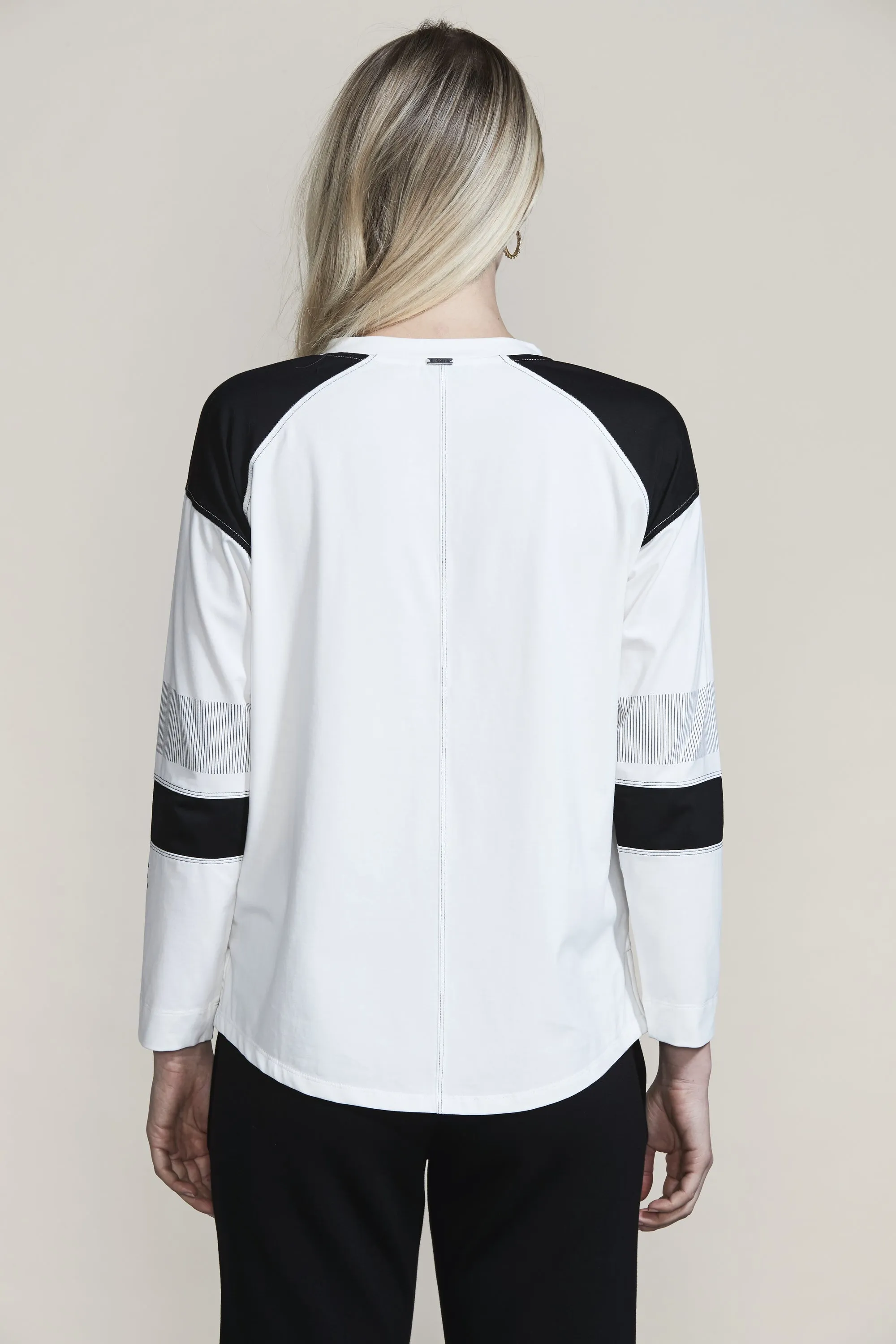 Signature Top