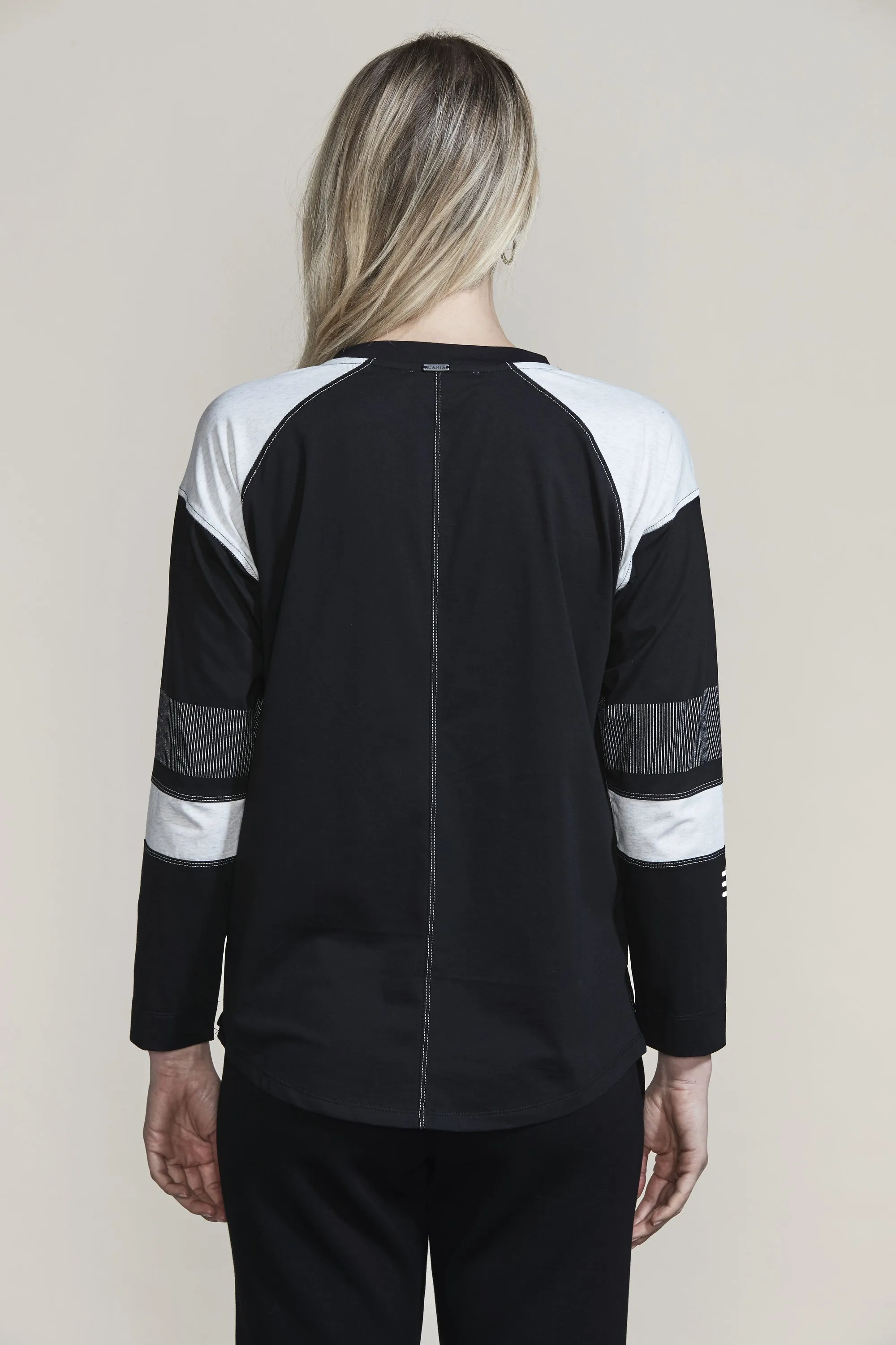 Signature Top