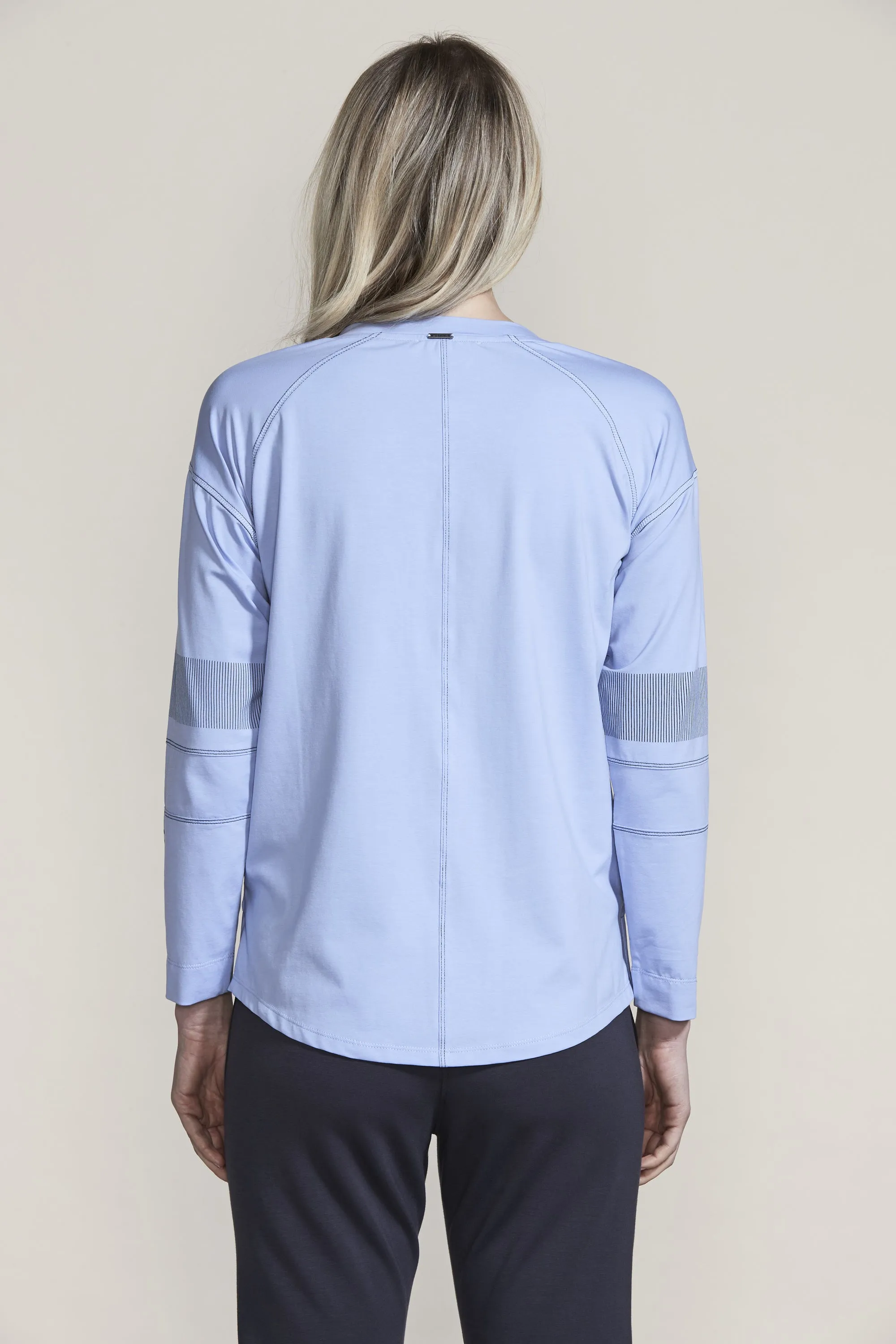Signature Top